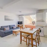 3 Bed Sleeps 5 - 2 Pools - Smart Tv * Fuengirola