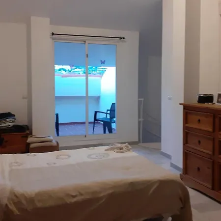 Lägenhet 3 Bed Sleeps 5 - 2 Pools - Smart Tv