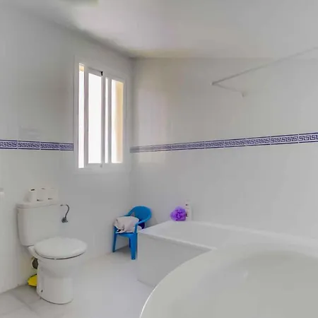 Lägenhet 3 Bed Sleeps 5 - 2 Pools - Smart Tv Fuengirola